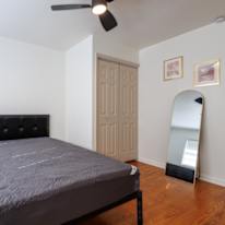 Thao's room