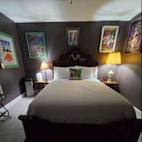 Daya's room