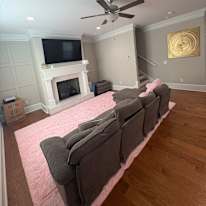 mercedes's room