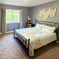 Phoenix's room