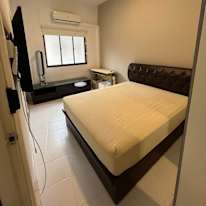 Susy's room