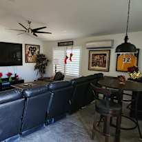 Alejandro Calderon's room