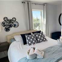 Tre Lisa Aarons's room