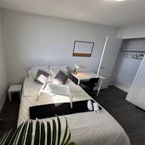 derya aslan's room