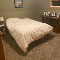 Alexa Rai Oszli Lastiwka's room