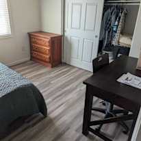 Room For Rent's room