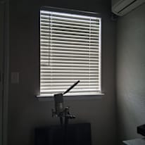 Domineek Muse's room