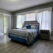 GBU Holdings Group's room