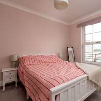 Jasmin Bouverie's room