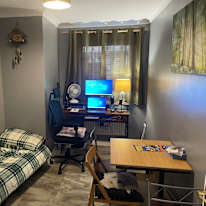 Saj's room