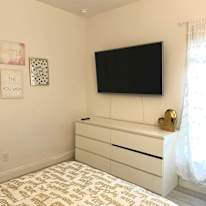 Andrea's room