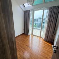 Kamilla's room