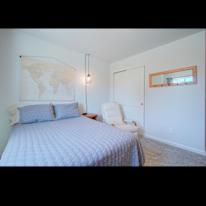 Jessie James's room