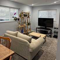 La Monte's room