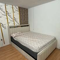 Jenny's room
