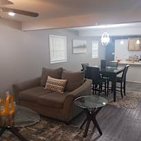 CL&C Property Management and Consulting's room
