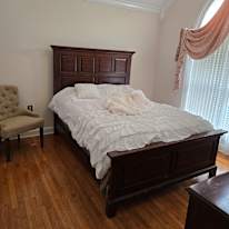 Valerie's room