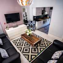 Isla's room