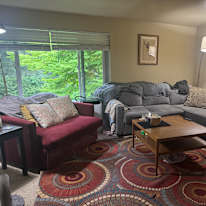 Stephanie E Sellnau's room