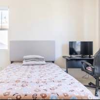Lee's room