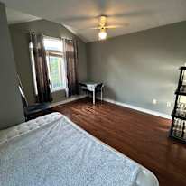 hariney's room