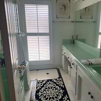 Suzi's room