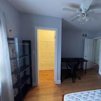 ishouse's room