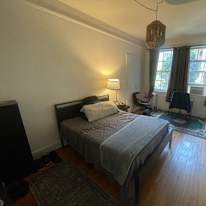 Warren's room