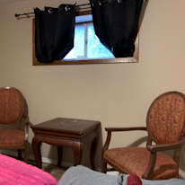 jo lapshinoff's room