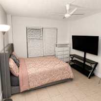 Djenika's room