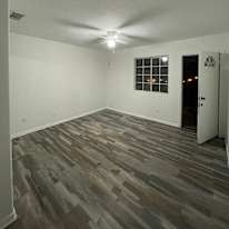 Carlos's room