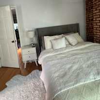 Somi's room
