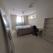 Lisa's room