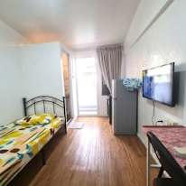 Roomy's room