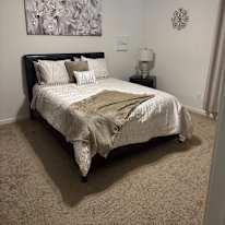 Brandon's Rooms available's room