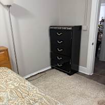 Earl's room