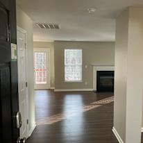 harmstrong's room