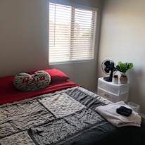 Lia Homes's room