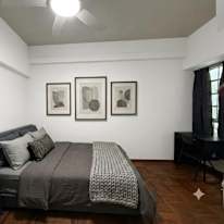 Veron's room