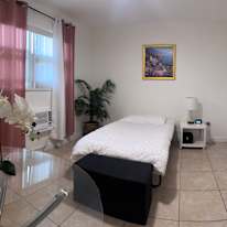 Denisse's room