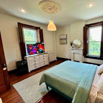 Cincy Furnished Stays's room