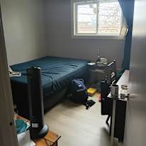 André's room