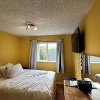 Sean N Kelly's room