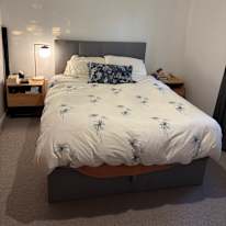 Tom's room