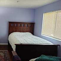 Bars's room