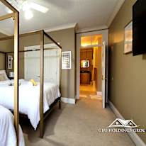 GBU Holdings Group's room