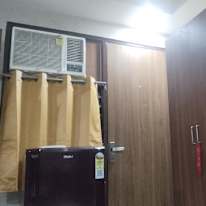 Neeraj's room
