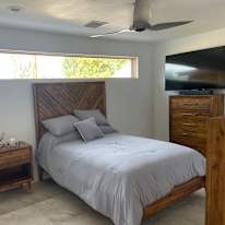 Armando's room