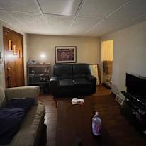 Lamont's room