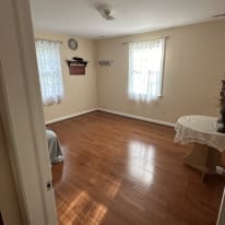 Luis Esteban Sanchez Bendezu's room